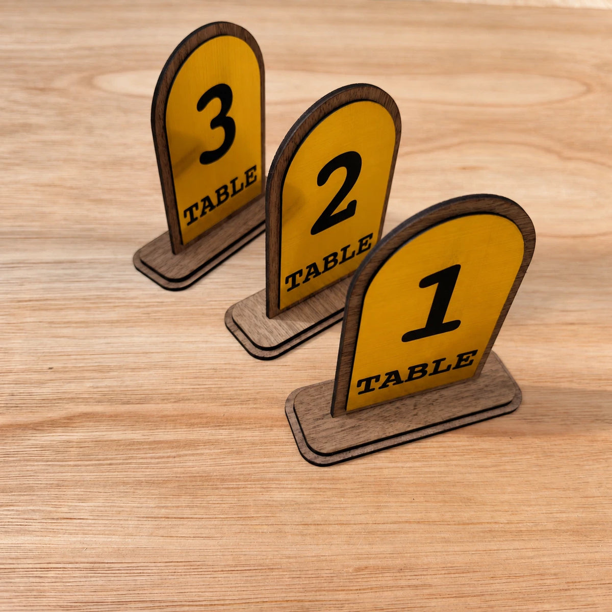 Freestanding Table Numbers Gold Acrylic Walnut Wood Wedding Pub Restaurant 3-20 — photo 4