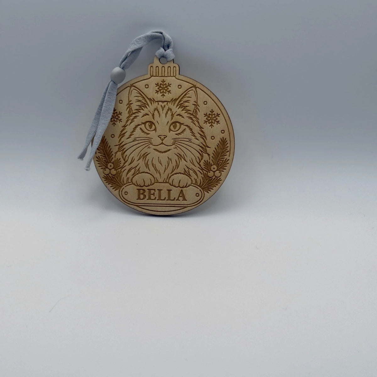 Personalised Wooden Cat Christmas Bauble Cat Name Tree Ornament Snowflake — photo 3
