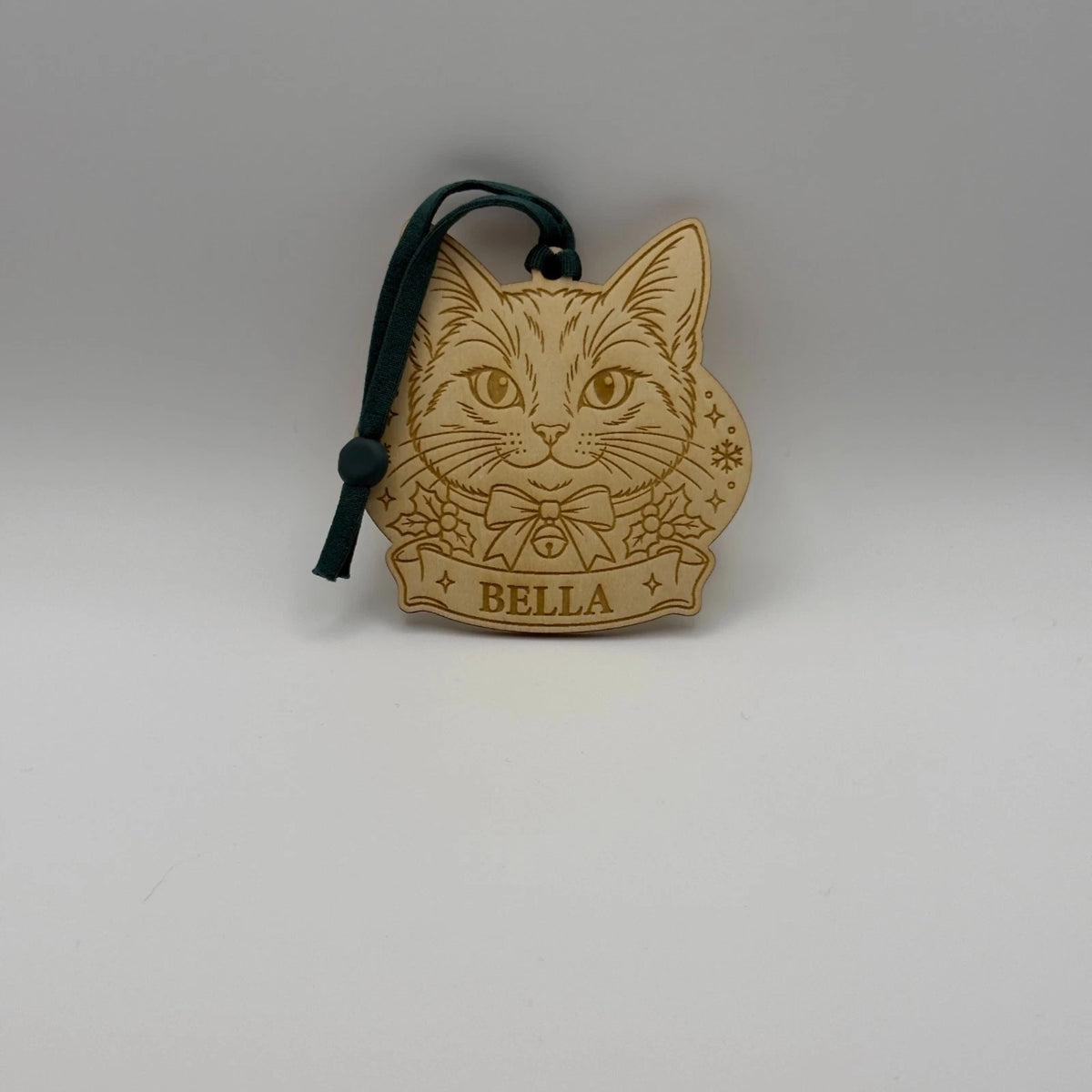 Personalised Cat Christmas Tree Ornament Wooden Cat Face Name Decoration Bow — photo 3