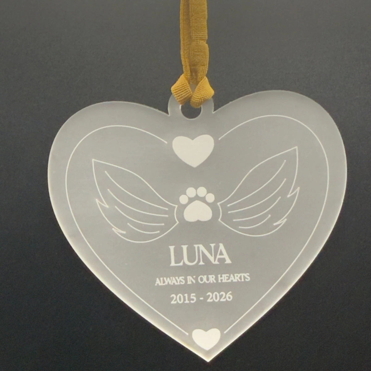 Personalised Pet Memorial Christmas Bauble Heart Dog Cat Angel Wings Ornament — photo 2